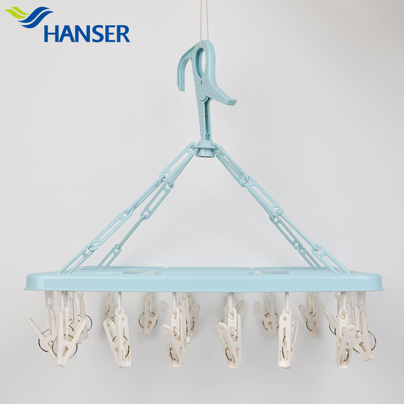 24 Pegs Hanger