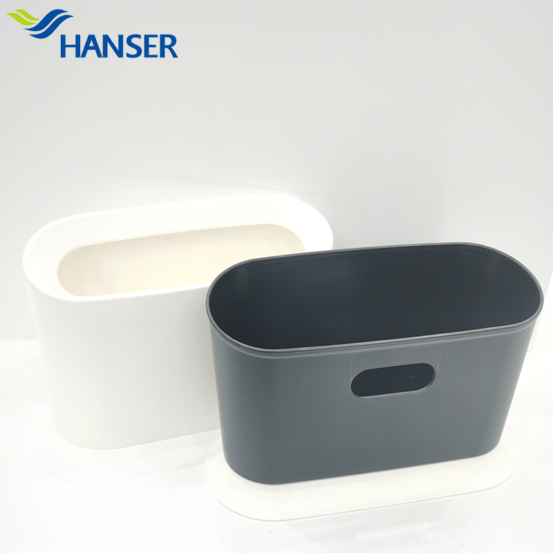 Desk top trash can