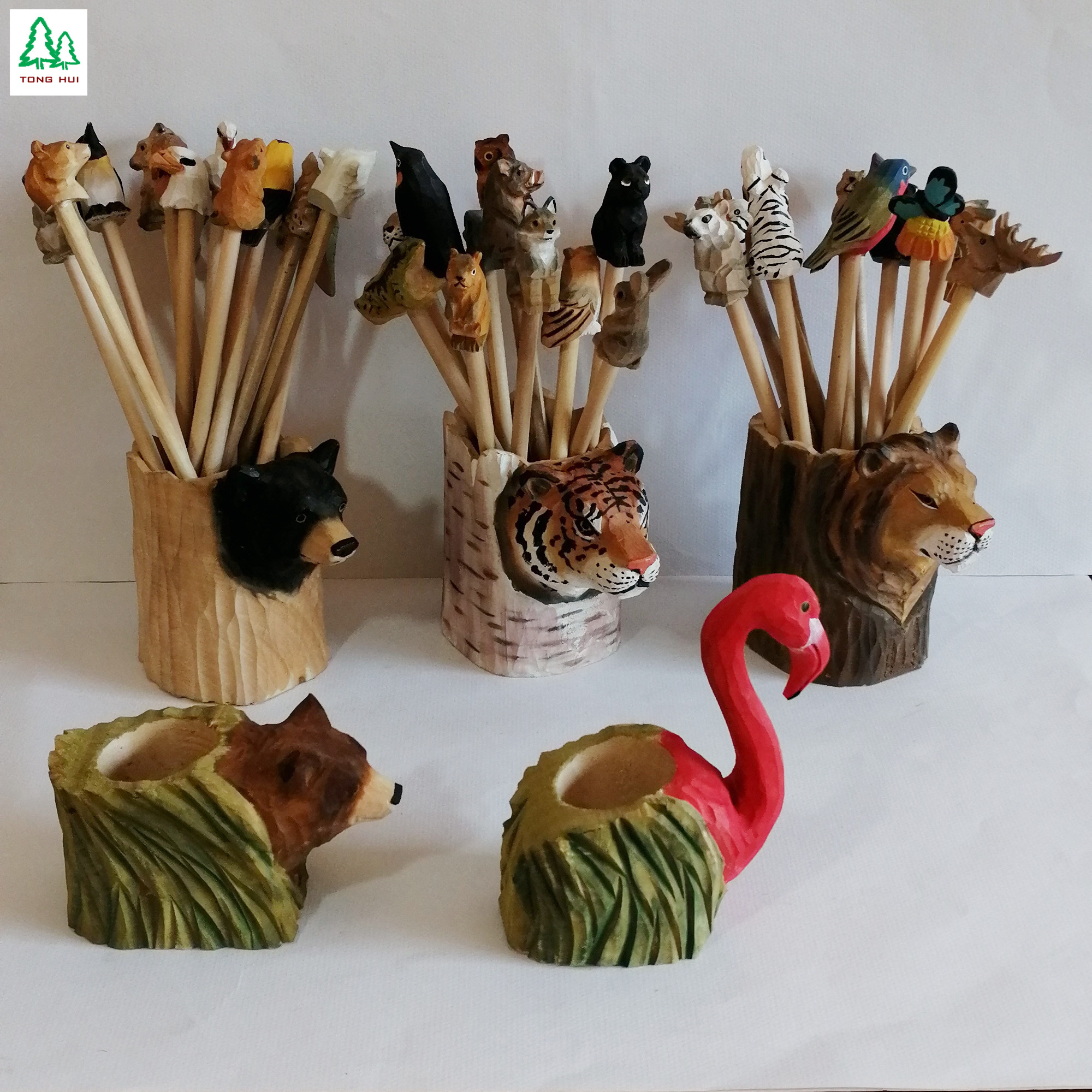 wood carved pen holder