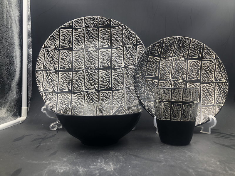 stoneware,