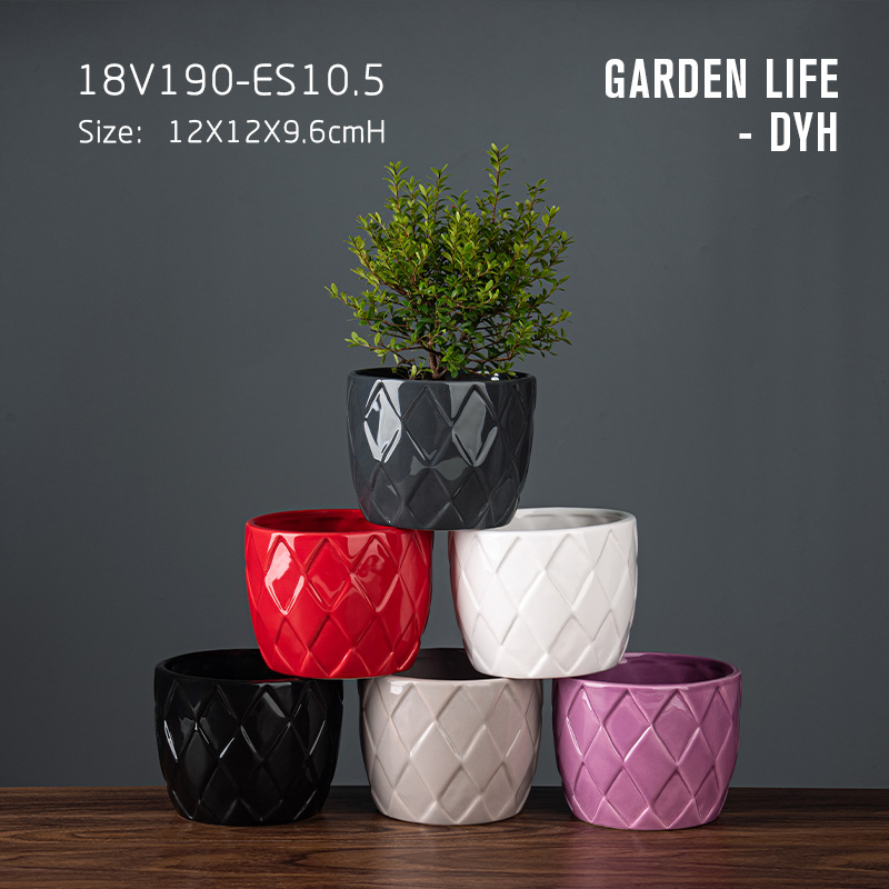 Exquisite and simpleness shinny glazed diamond pattern flower pot