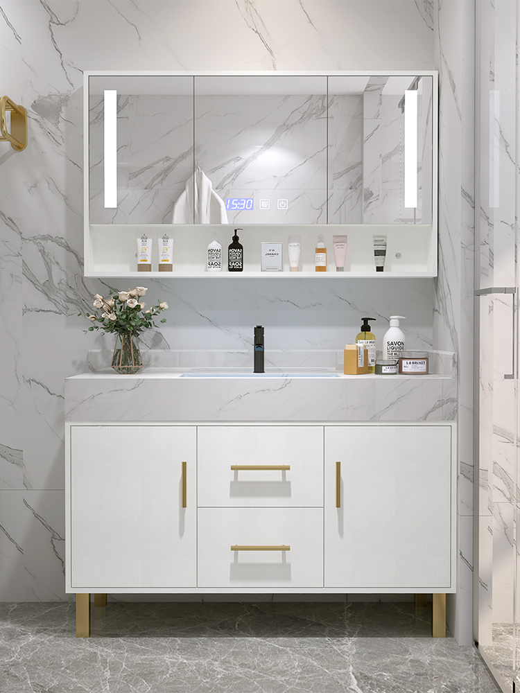 Bathroom cabinet