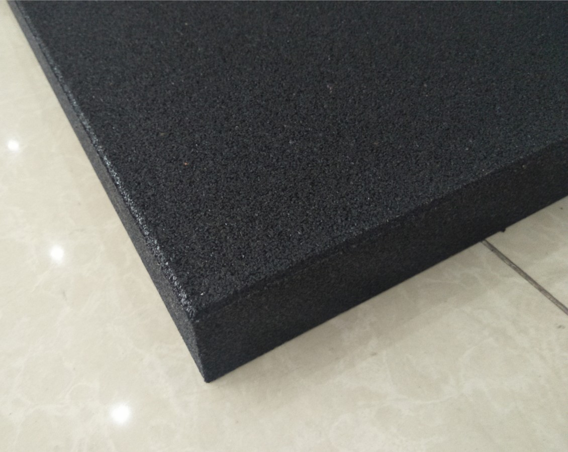 Guangdong Chuanao High-tech Co.,Ltd – Body building room equipment 2