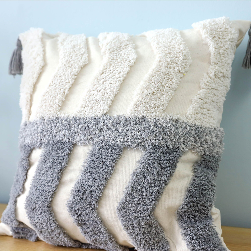 MM8 cushion