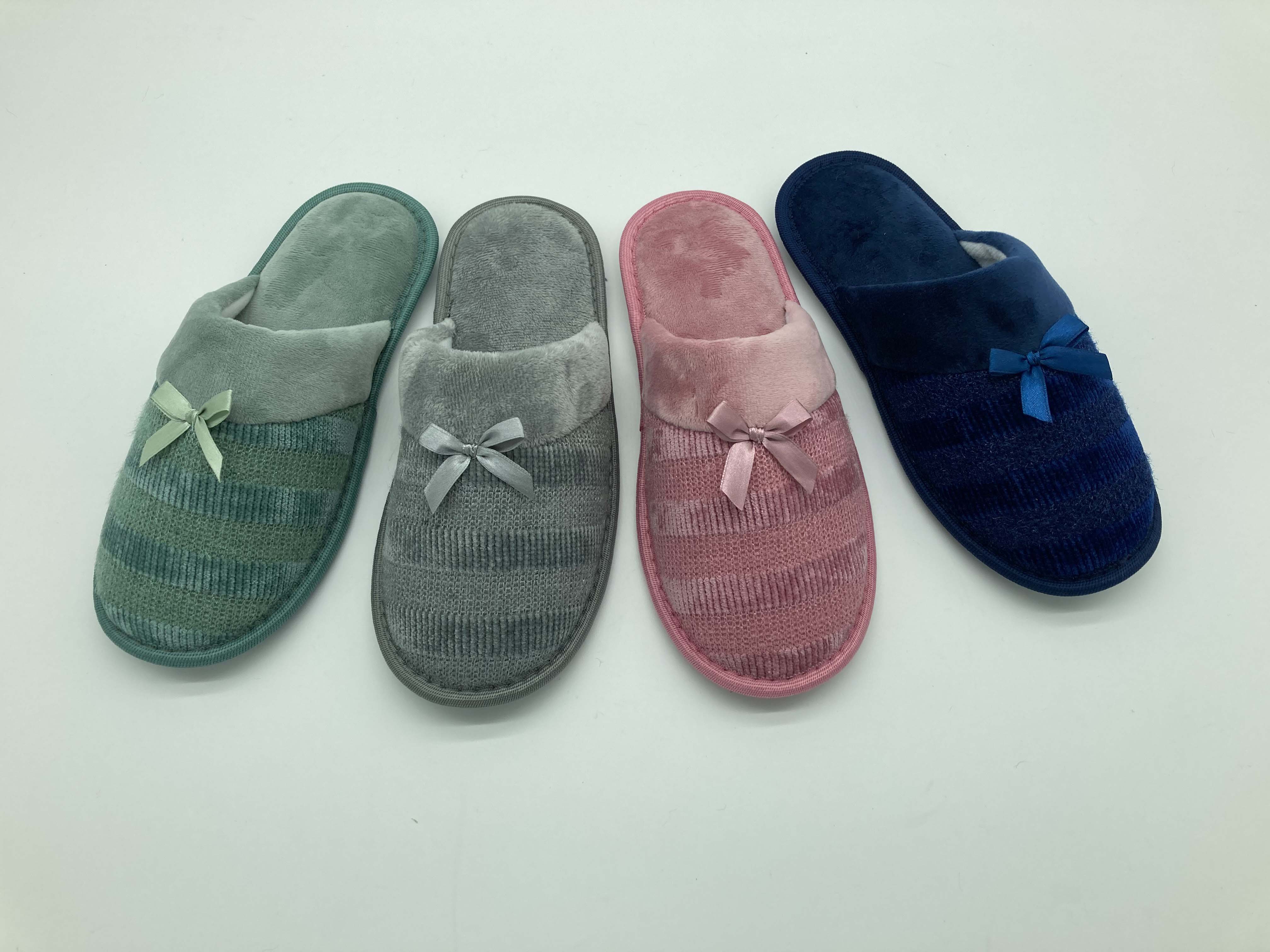 Ladies Indoor Shoes And Slipper