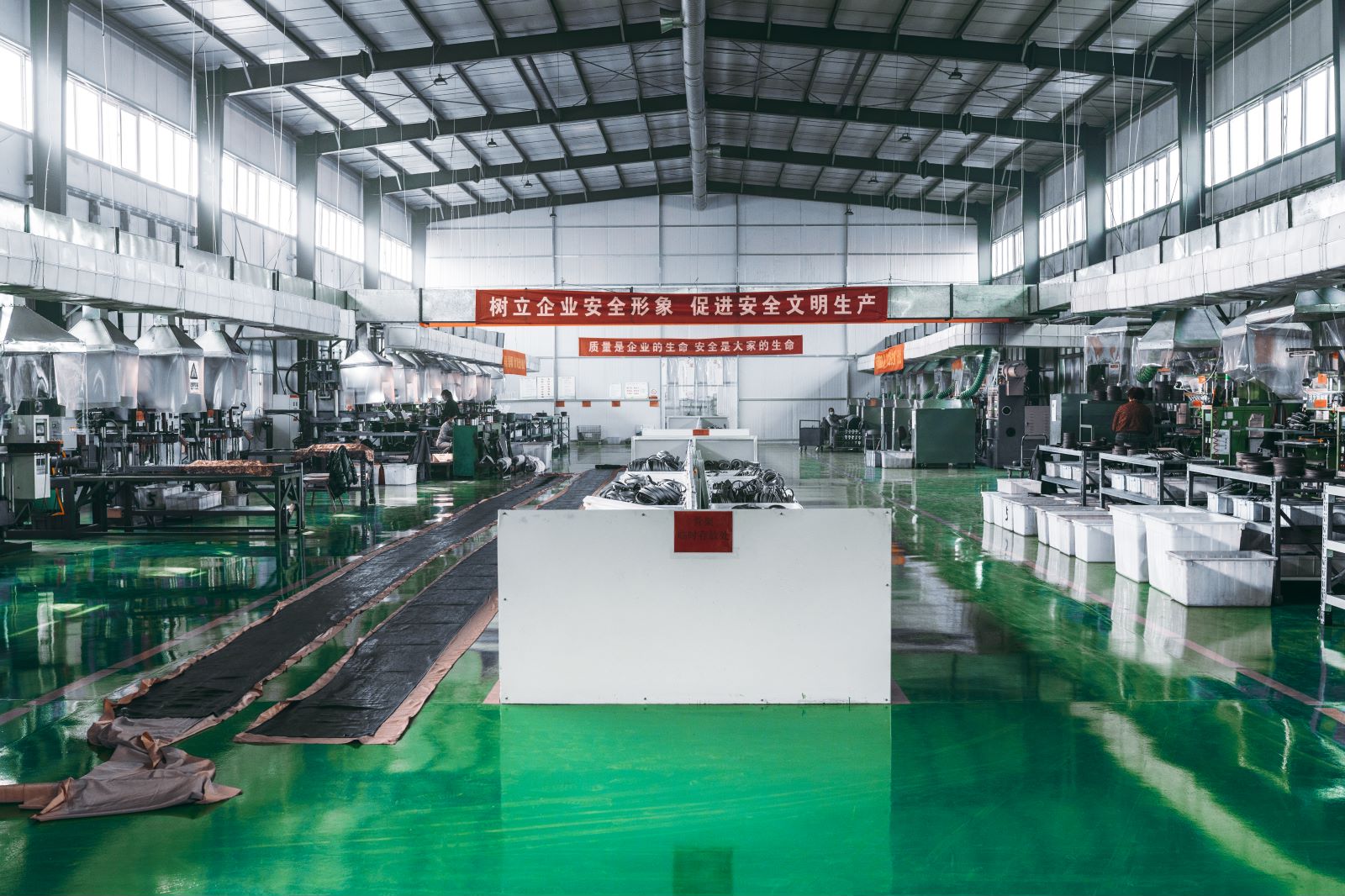 Hebei Tebie Te Rubber Products Co., Ltd. – engine bracket 3