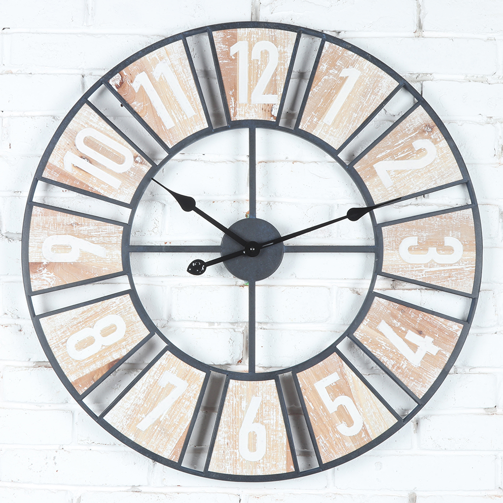021 Ea21452 Clock