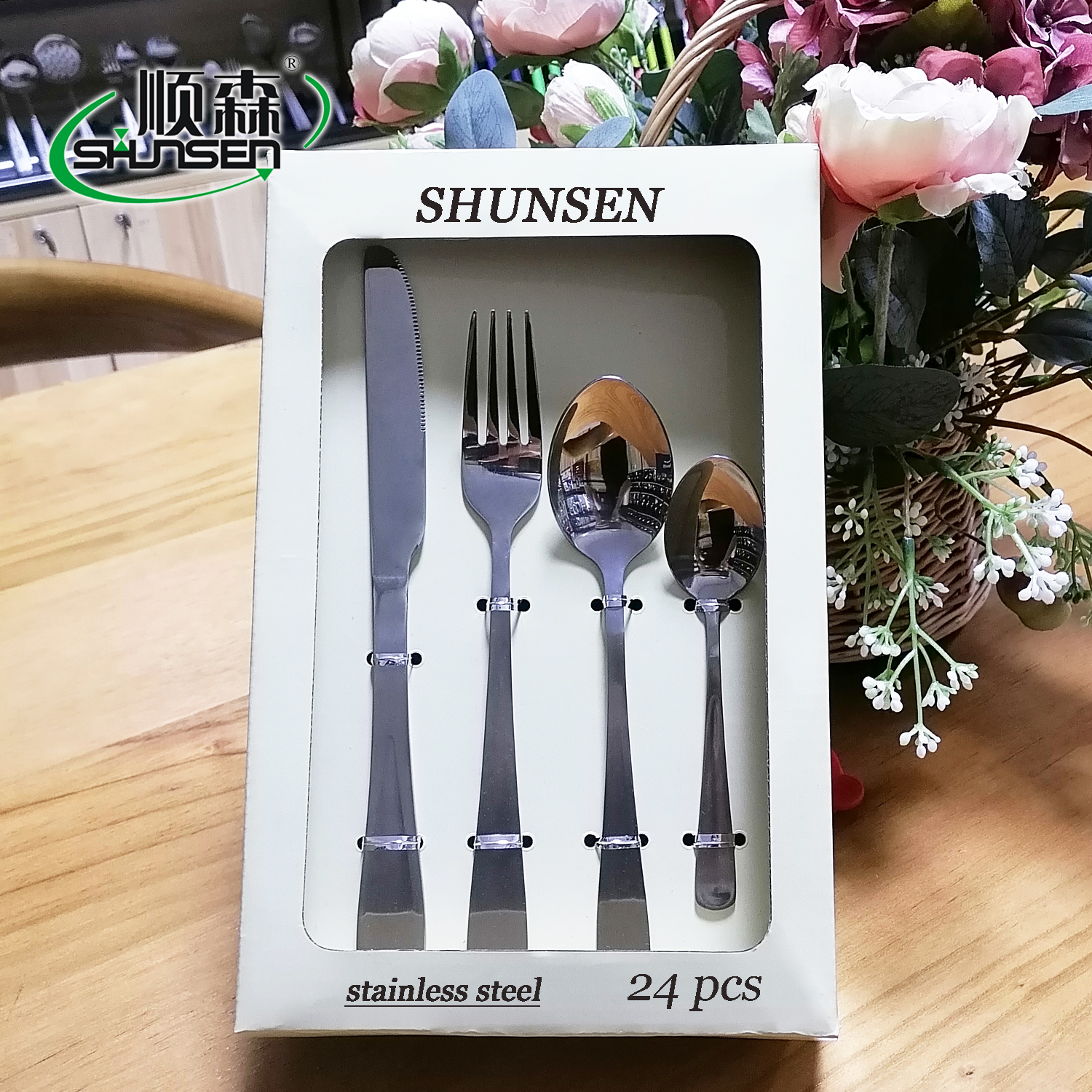 A SS9087 24 pcs Stainless Steel Cultery Set