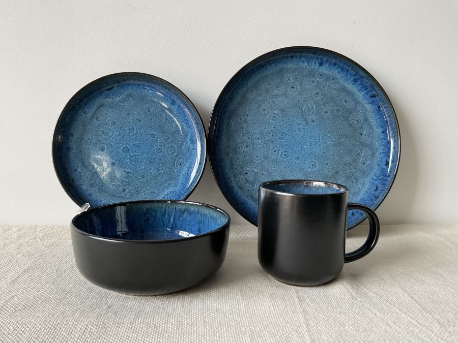 reactive glaze