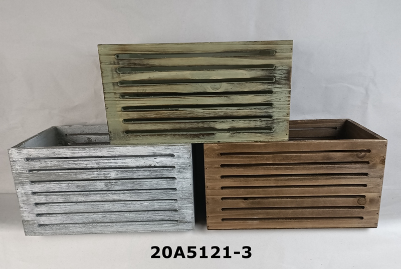 NEW Wooden planter