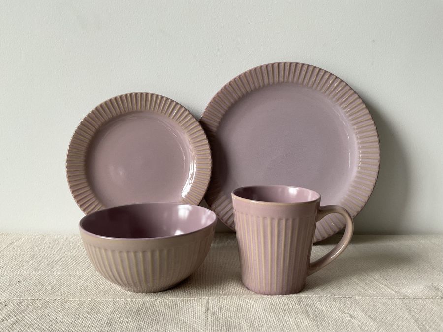 embossed reactive glaze