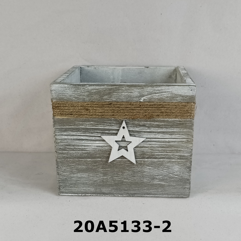 NEW Wooden planter