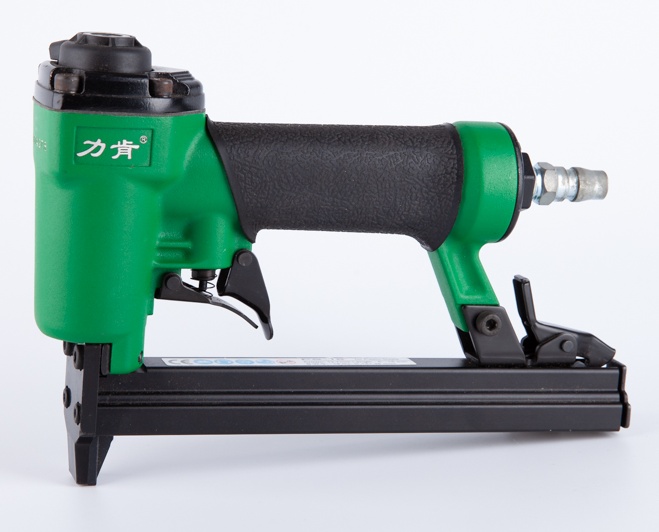 413J Stapler