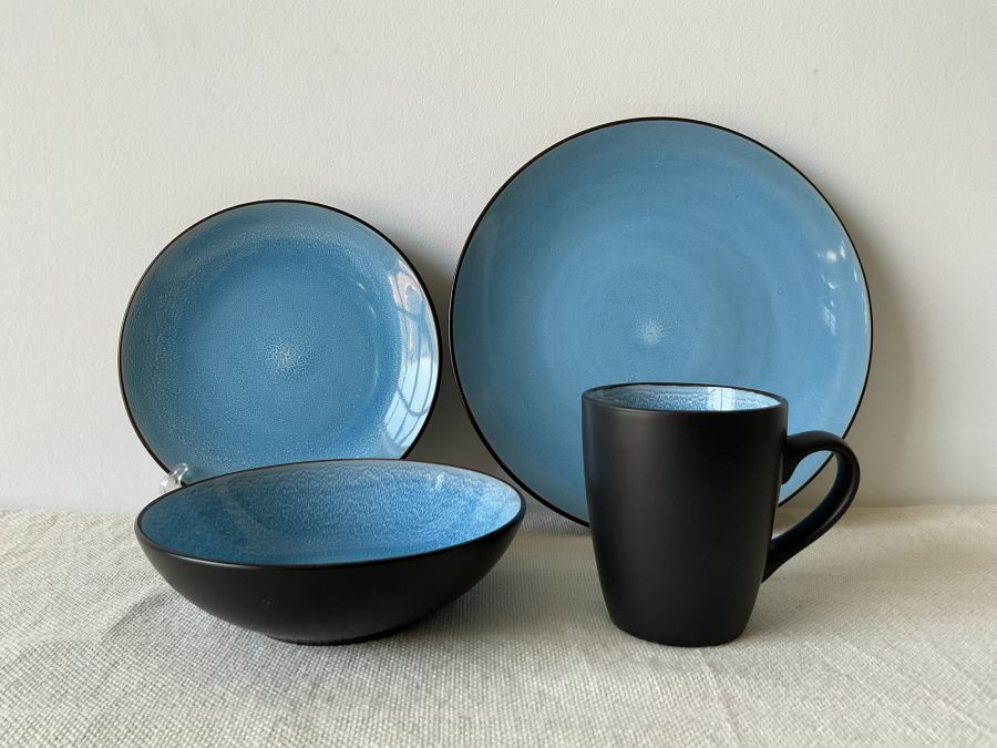 reactive glaze